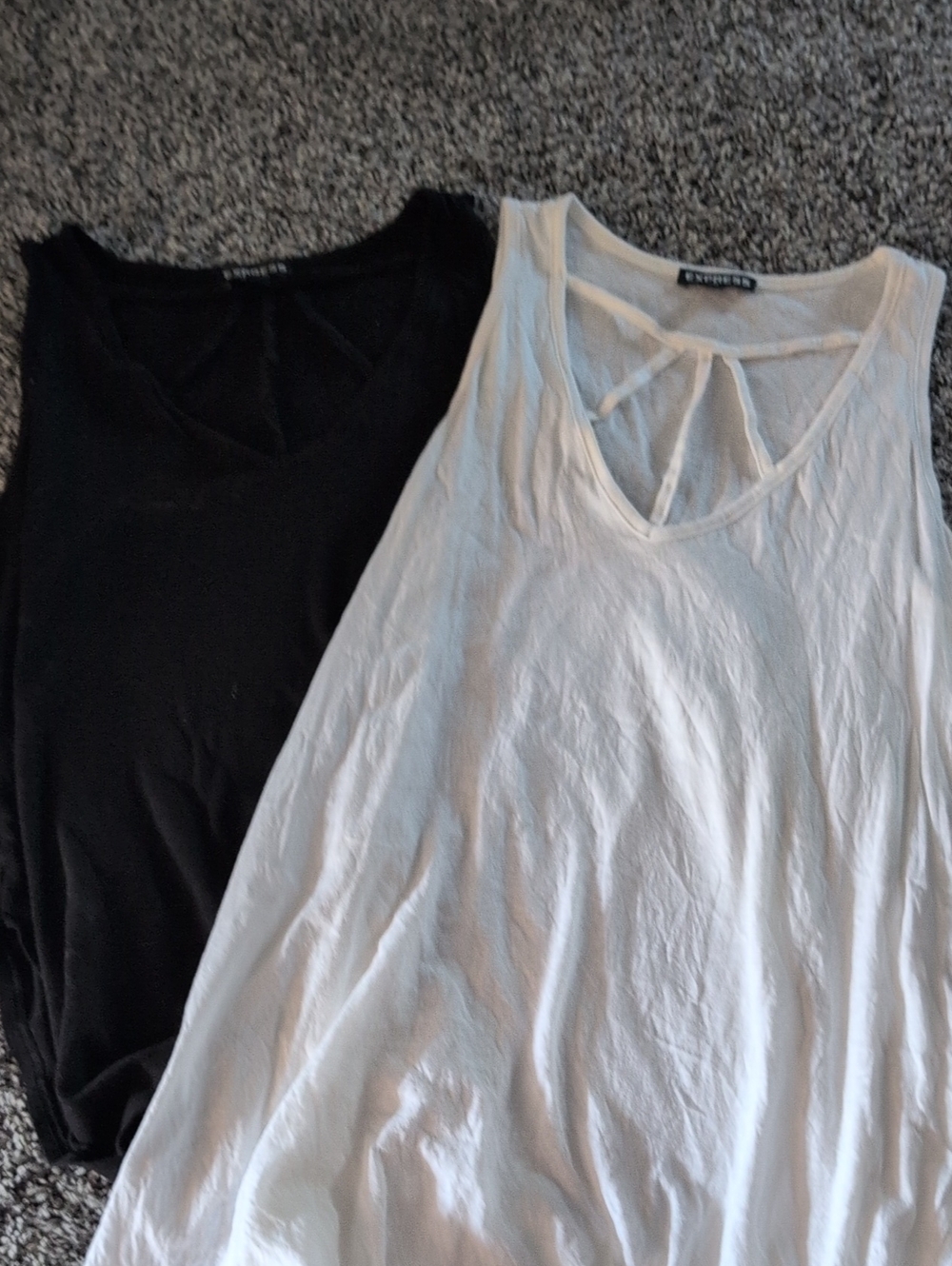 Express Dual Strappy V-Neck Tank Tops - Black & White